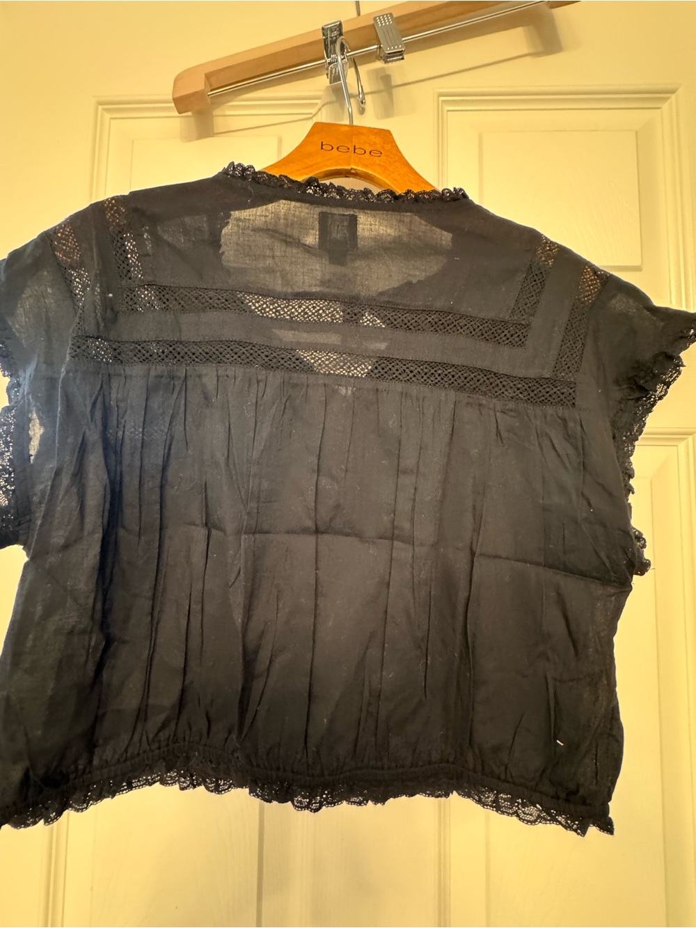 New- GAP ruffle Black Lace-Trim Button Front Blouse - Picture 4 of 7